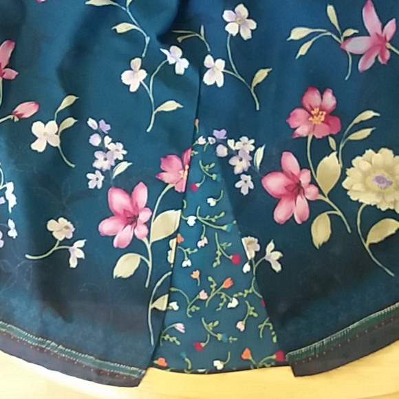 Last Chance Donating 12/11: Reversible maxi dress - Picture 4 of 4